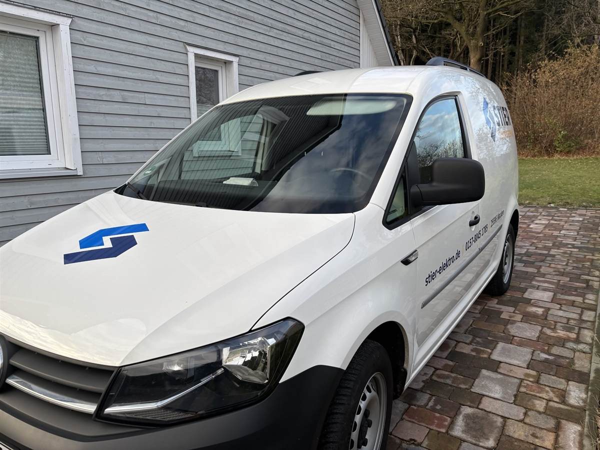 Firmenfahrzeug von STIER Elektrotechnik GmbH